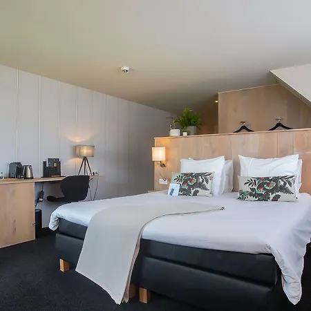 מלון Boutique Texel 4*